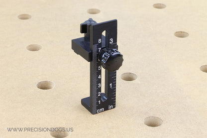 VariBracket- adjustable support bracket for T-Tracks